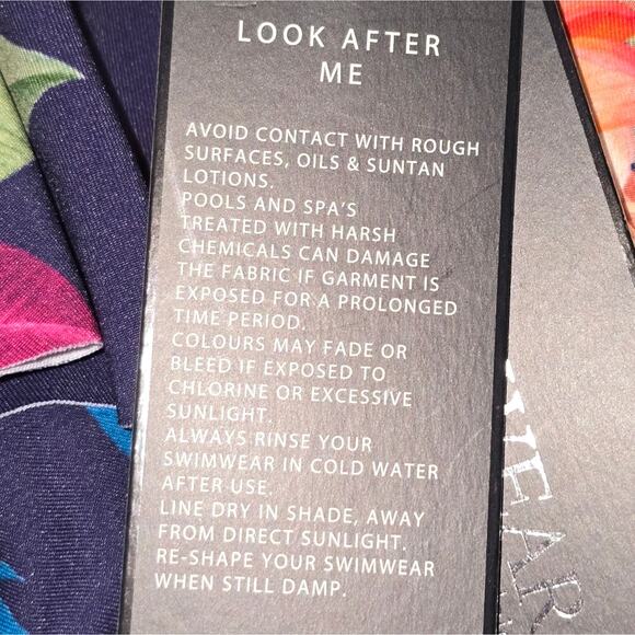 City Chic Plus Swim Elba Bikini Top Off the Shoulder Navy Floral Size 16 NWT - Picture 5 of 7